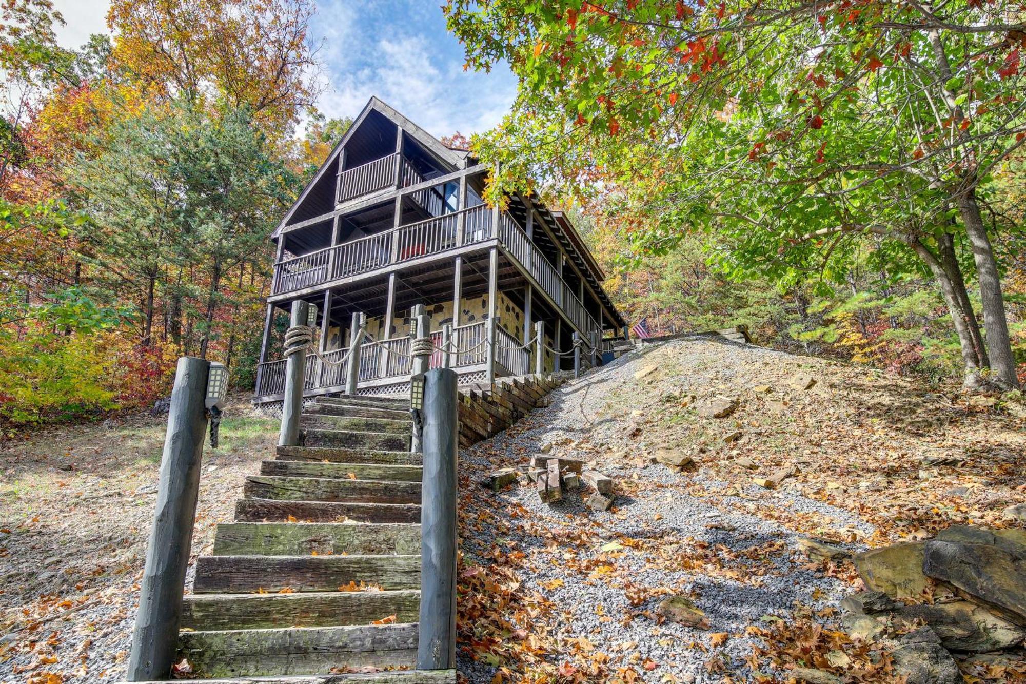 Above And Beyond Pigeon Forge Cabin With Prime Views! Exterior photo
